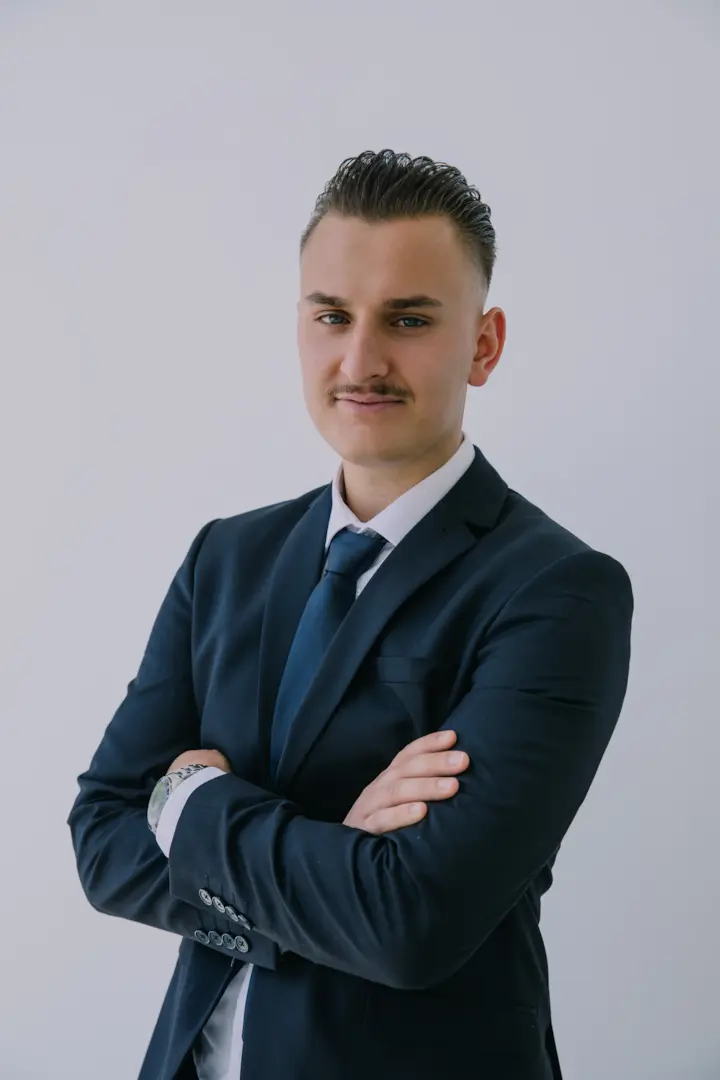 5halil linz digital edited halil linz8123